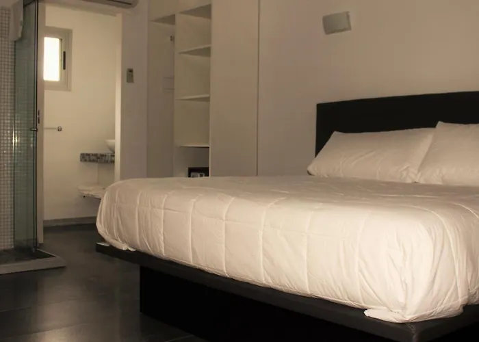 Undarius Hotel