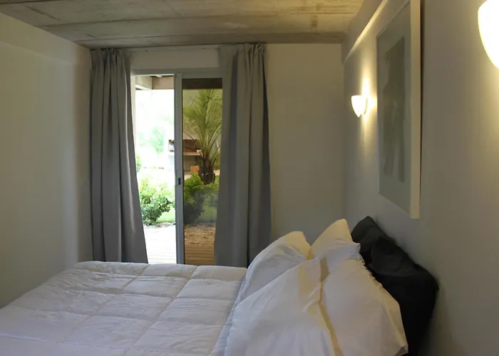 Undarius Hotel